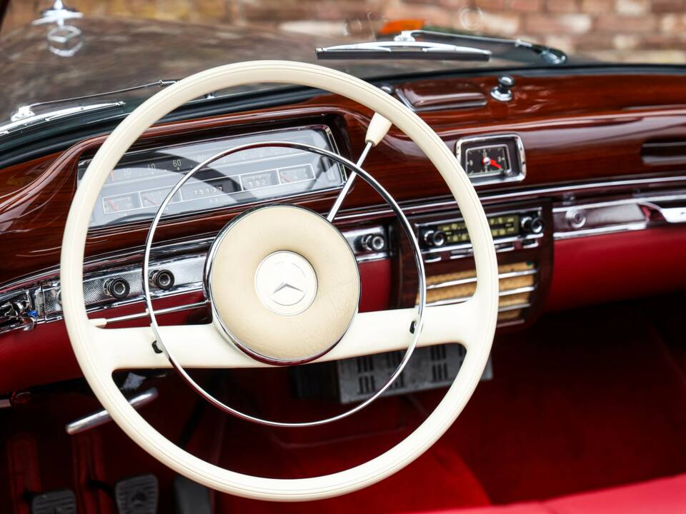 Image 50/50 of Mercedes-Benz 220 SE Cabriolet (1960)