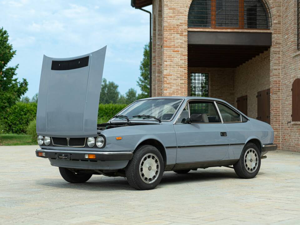 Image 41/48 of Lancia Beta Coupe 1600 (1978)