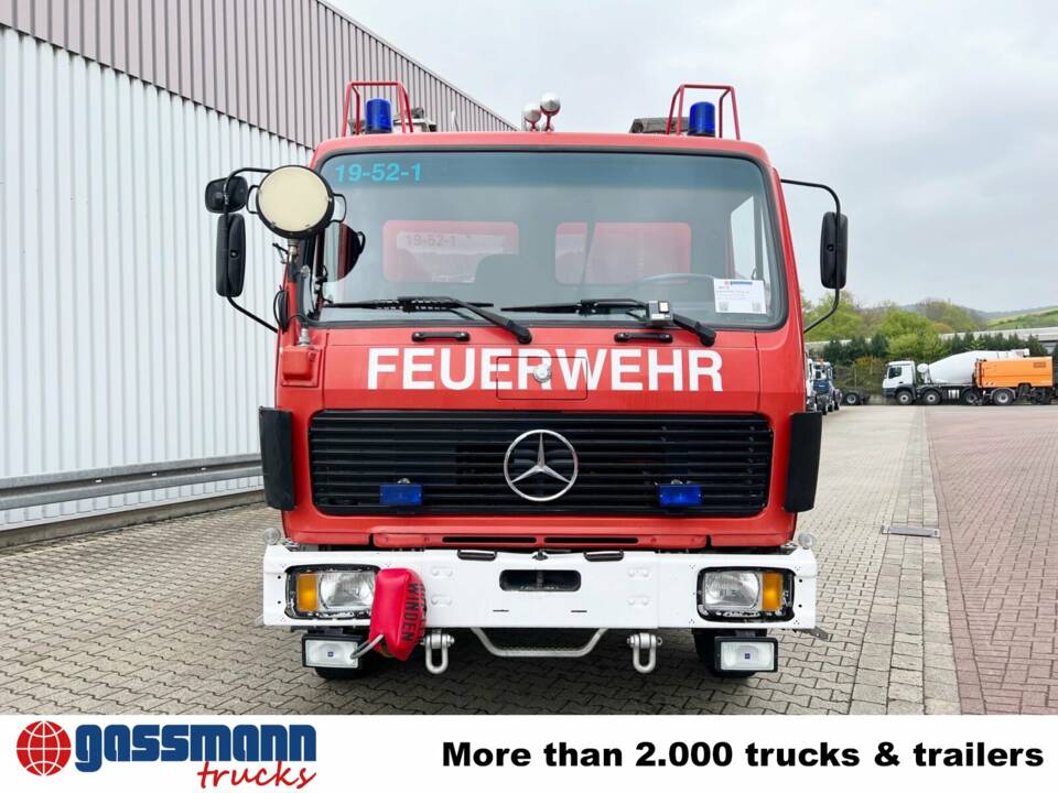 Image 2/15 of Mercedes-Benz 1219 AF (1982)
