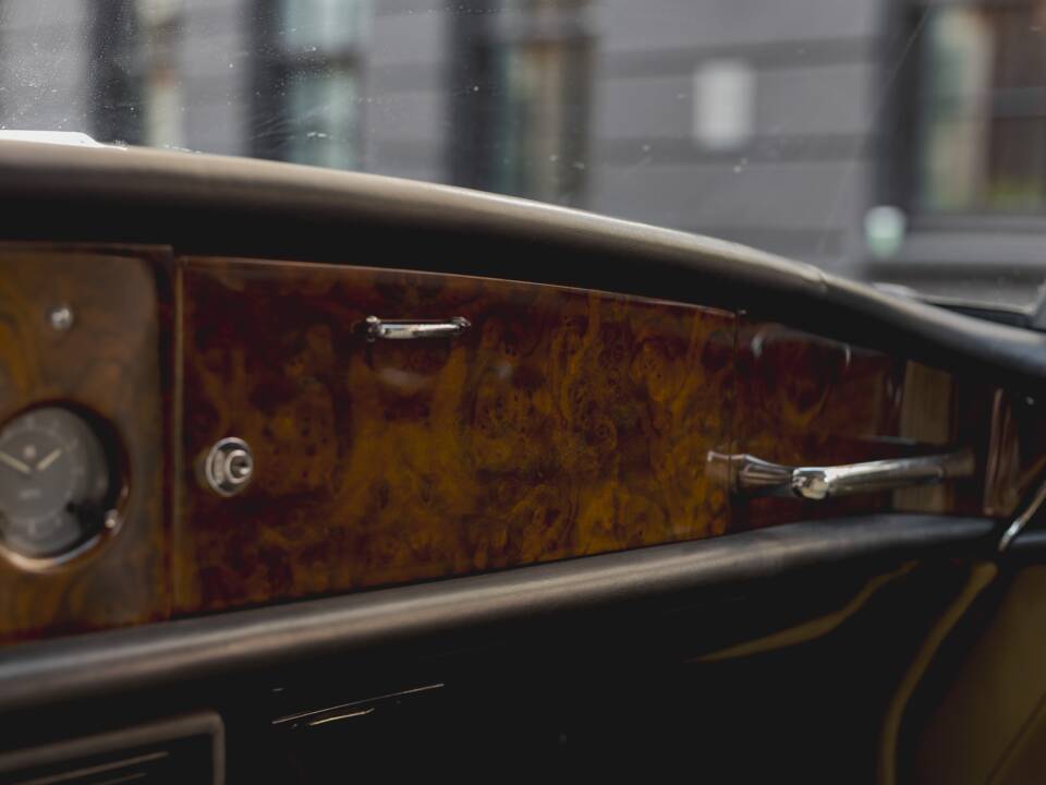 Immagine 28/30 di Bentley S 3 Continental (1965)