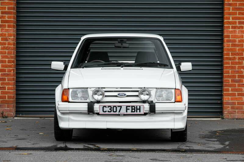 Afbeelding 7/39 van Ford Escort RS 1600 turbo (1985)