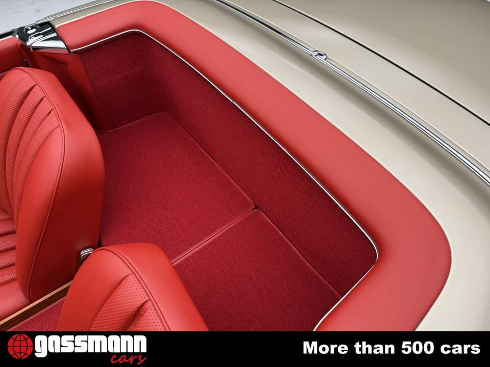 Image 15/15 of Mercedes-Benz 230 SL (1966)