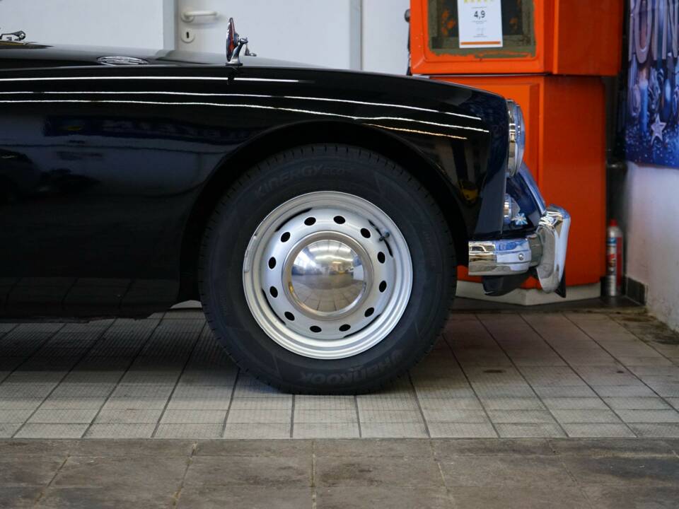 Obraz 49/50 pojazdu MG MGA 1500 (1959)