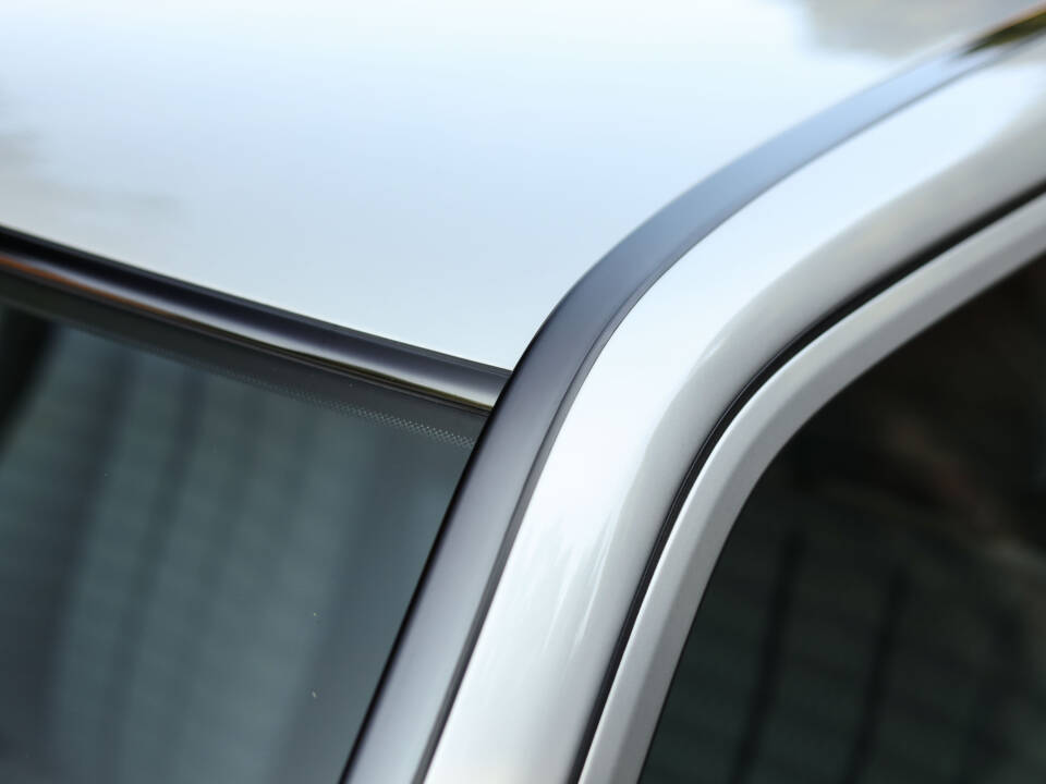 Immagine 91/100 di Mercedes-Benz 190 E 2.3 (1992)