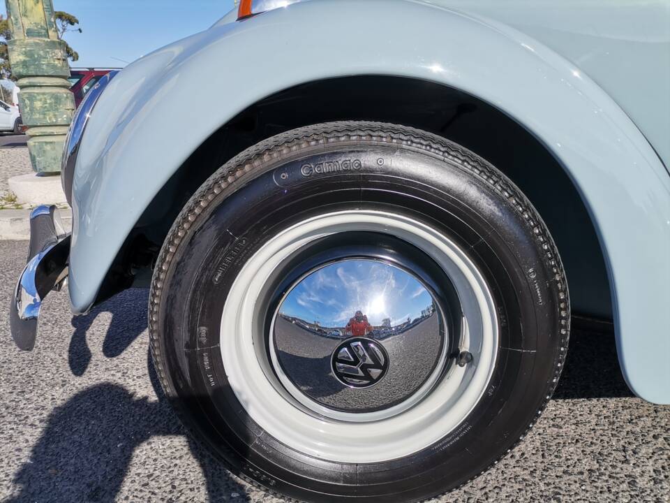 Image 44/80 of Volkswagen Beetle 1200 (1965)