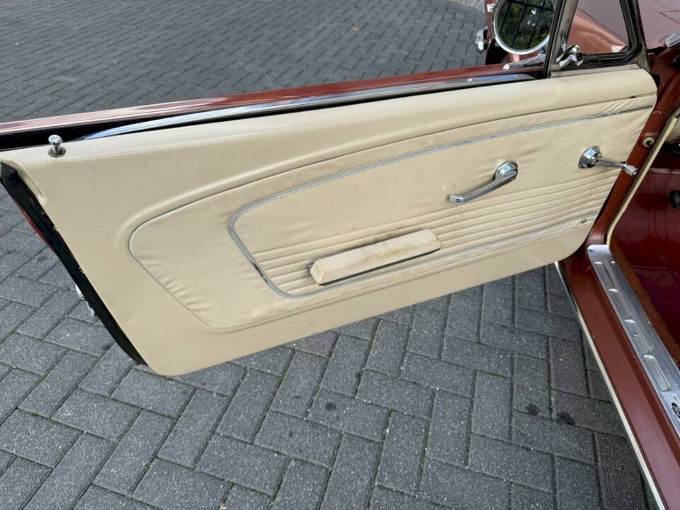 Bild 20/36 von Ford Mustang 289 (1966)