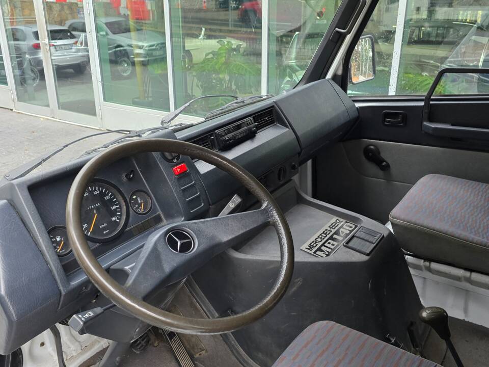 Bild 8/20 von Mercedes-Benz MB 140 (1989)