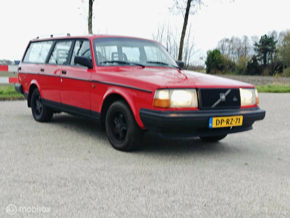 Bild 6/33 von Volvo 245 GL (1992)