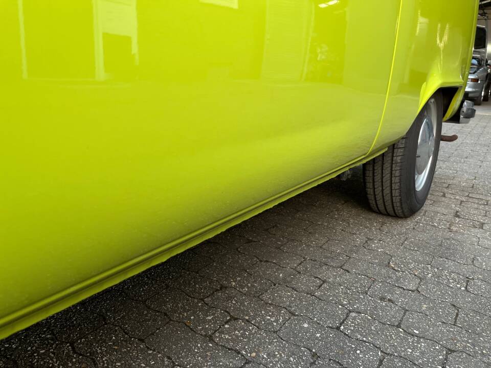 Image 49/57 of Volkswagen T2b Westfalia (1978)