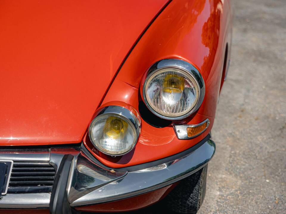 Image 11/56 of Citroën DS 21 Chapron (1967)