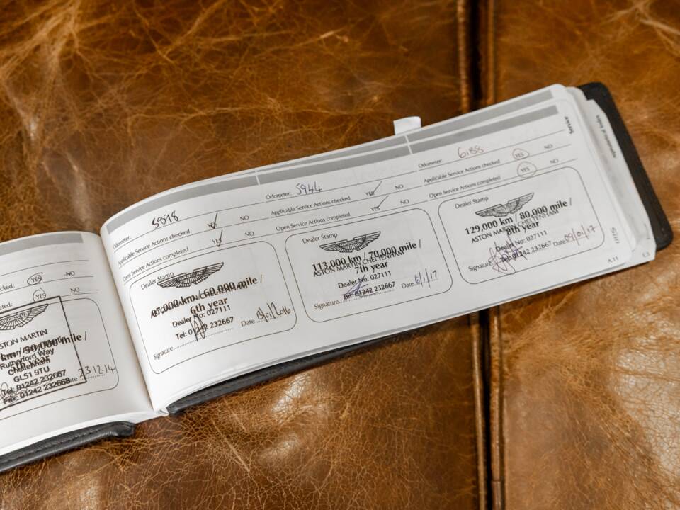 Image 69/77 of Aston Martin DBS (2009)