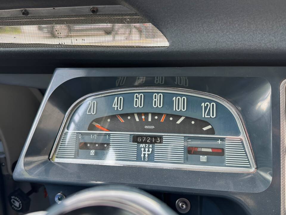 Bild 15/30 von Citroën AK 400 (1973)
