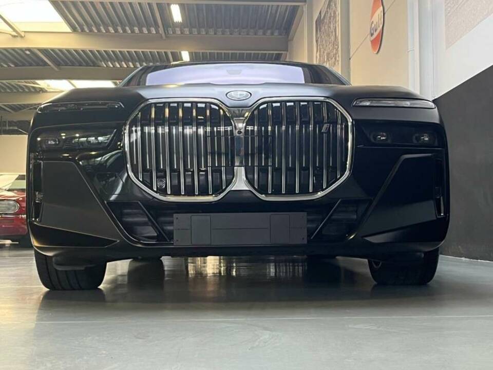 Image 29/50 de BMW i7 eDrive50 (2023)
