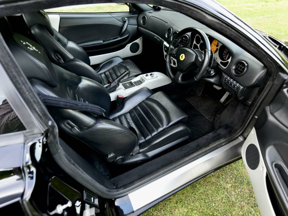 Bild 26/50 von Ferrari F 360 Modena (2000)