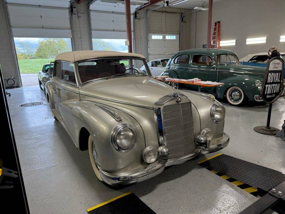 Bild 13/36 von Mercedes-Benz 300 Cabriolet D (1952)