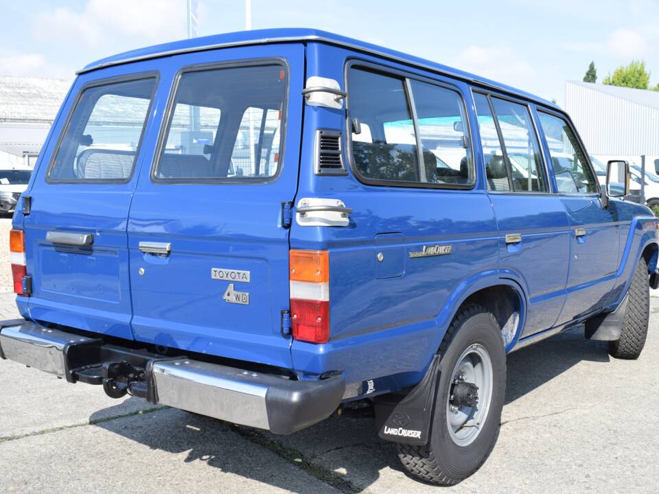 Afbeelding 11/24 van Toyota Land Cruiser FJ 62 (1989)