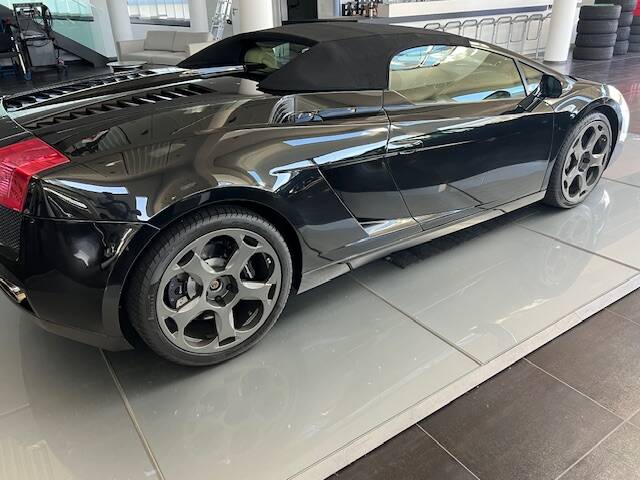 Bild 13/13 von Lamborghini Gallardo Spyder (2006)