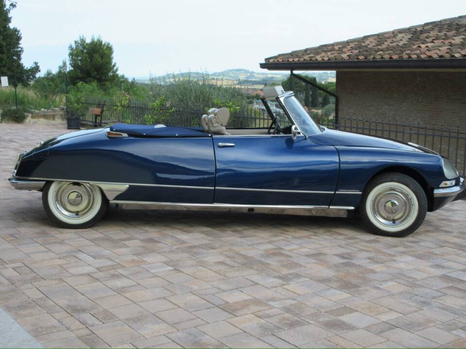 Imagen 4/36 de Citroën DS 21 Chapron (1970)
