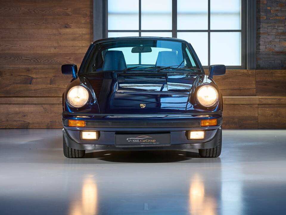 Bild 32/34 von Porsche 911 Carrera 3.2 (1985)