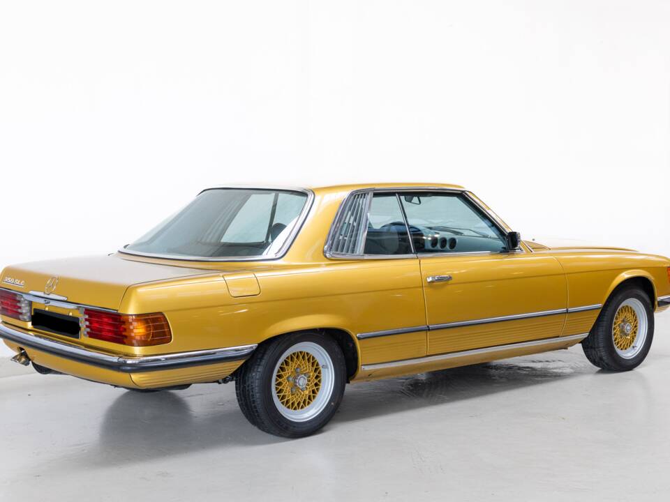 Image 5/32 of Mercedes-Benz 350 SLC (1971)