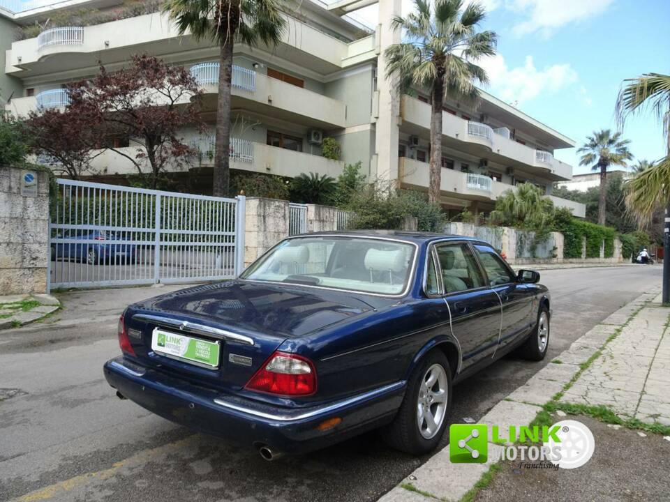 Imagen 6/24 de Jaguar XJ 8 Executive (1999)