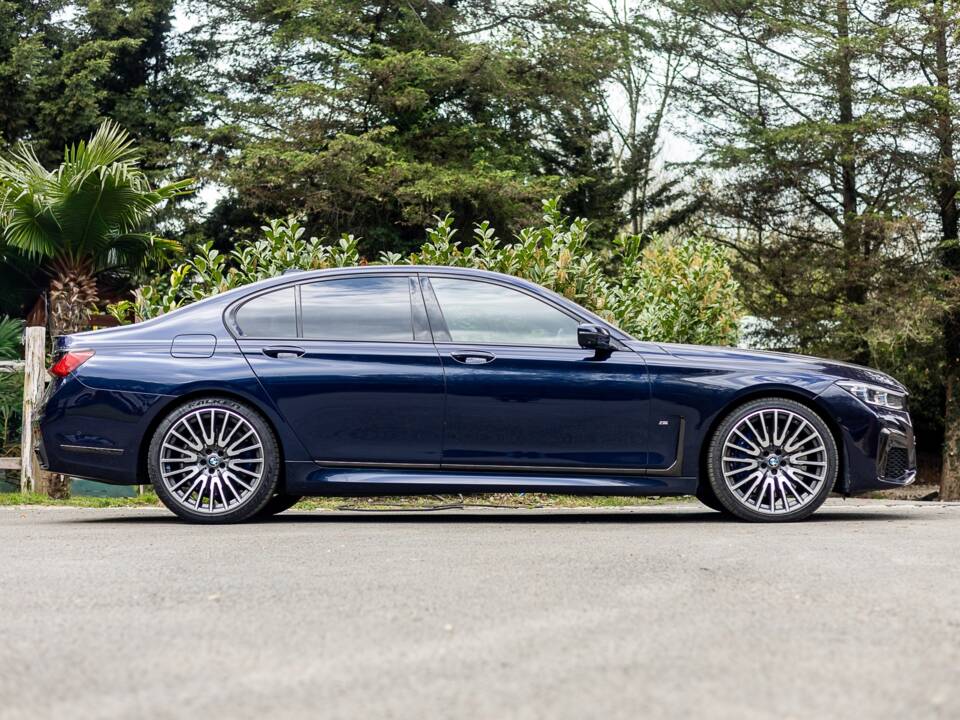 Bild 2/46 von BMW 740d xDrive (2022)