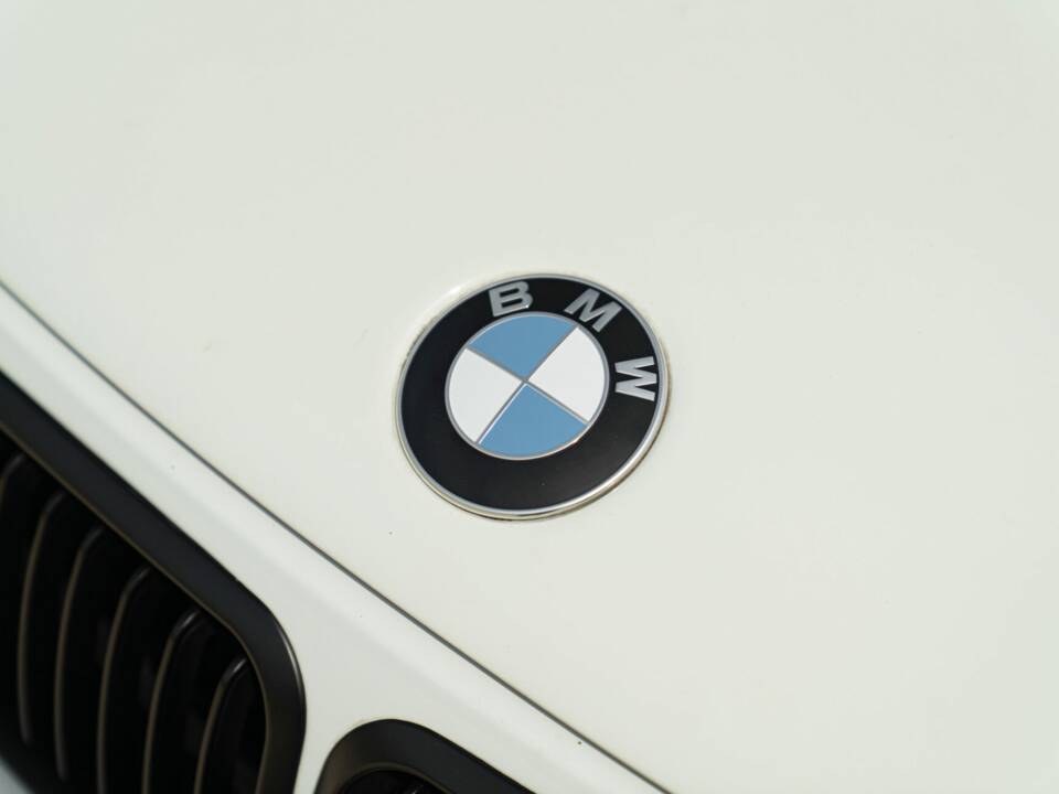 Bild 21/50 von BMW 318is "Class II" (1994)
