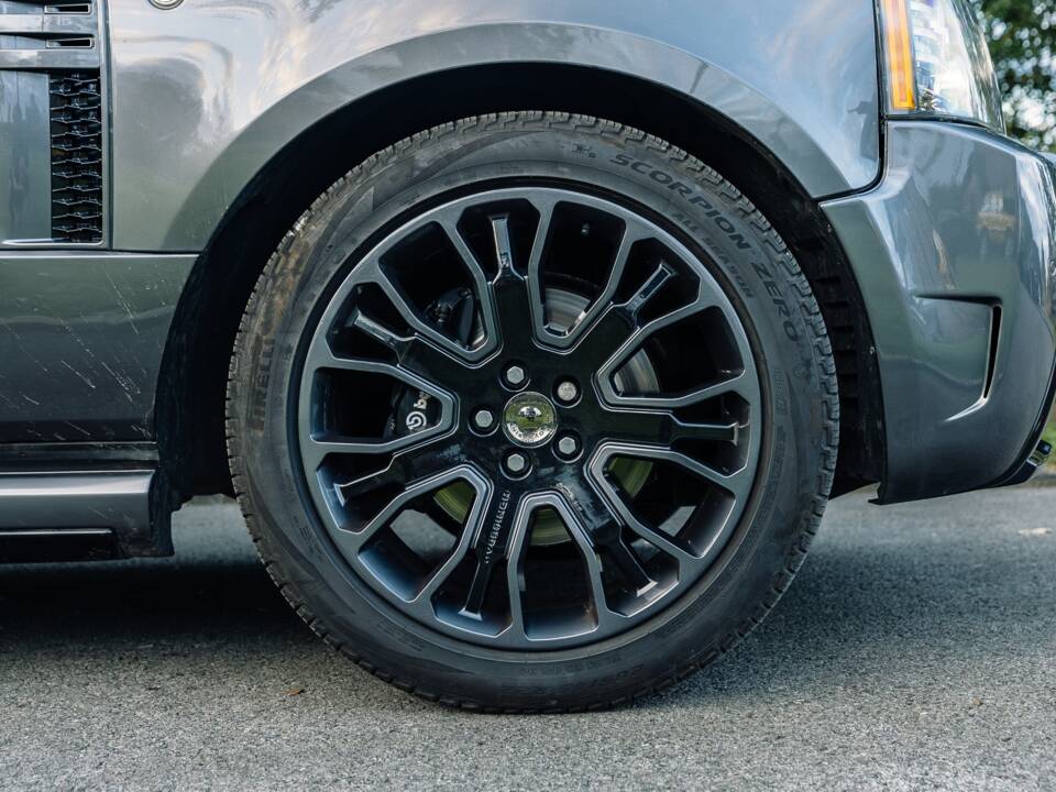 Image 10/45 de Land Rover Range Rover V8 Supercharged (2006)