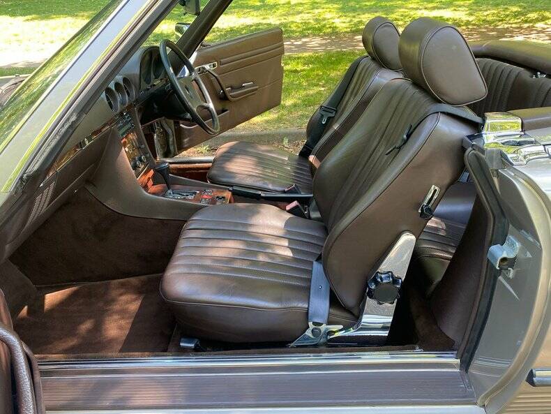 Imagen 17/50 de Mercedes-Benz 500 SL (1989)