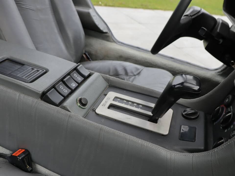 Image 18/50 de DeLorean DMC-12 (1981)