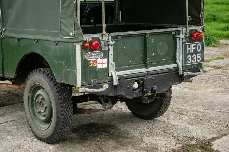 Image 10/40 of Land Rover 107 (1954)