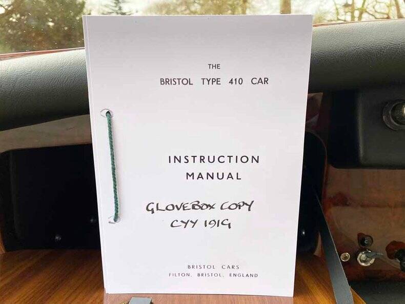 Image 45/50 of Bristol 410 (1967)