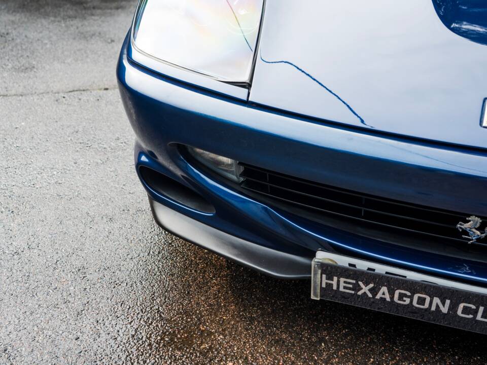 Bild 59/66 von Ferrari 550 Maranello (2000)