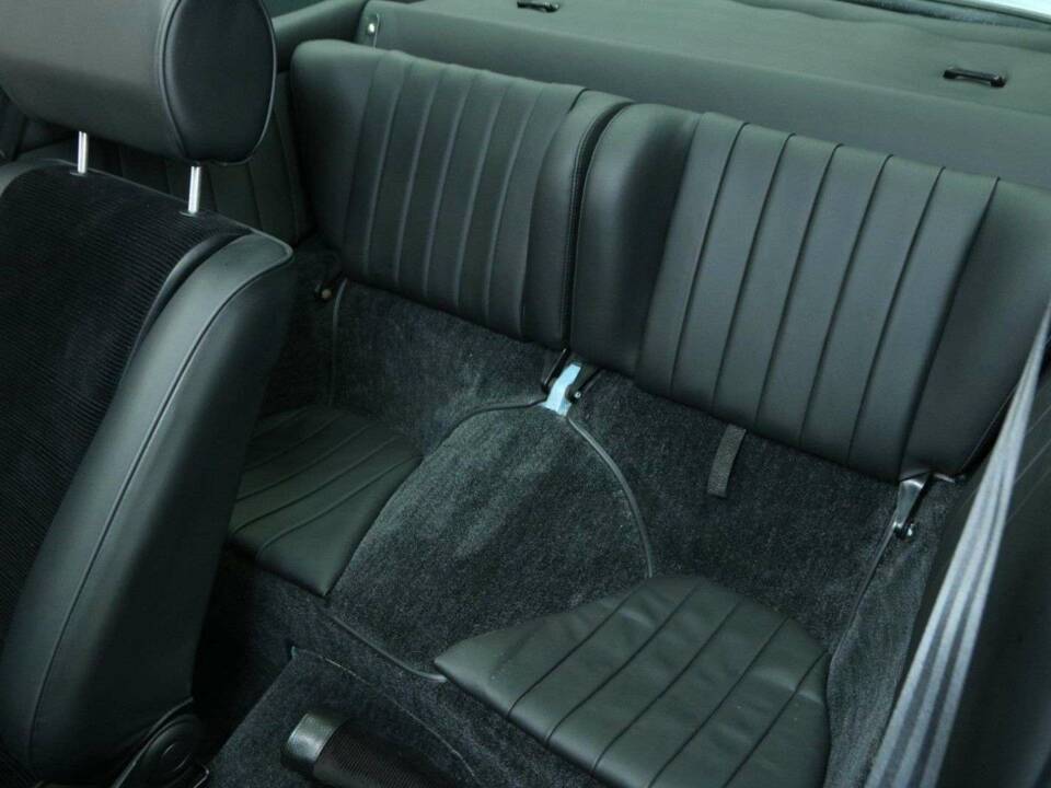 Bild 22/49 von Porsche 911 2.4 E (1972)