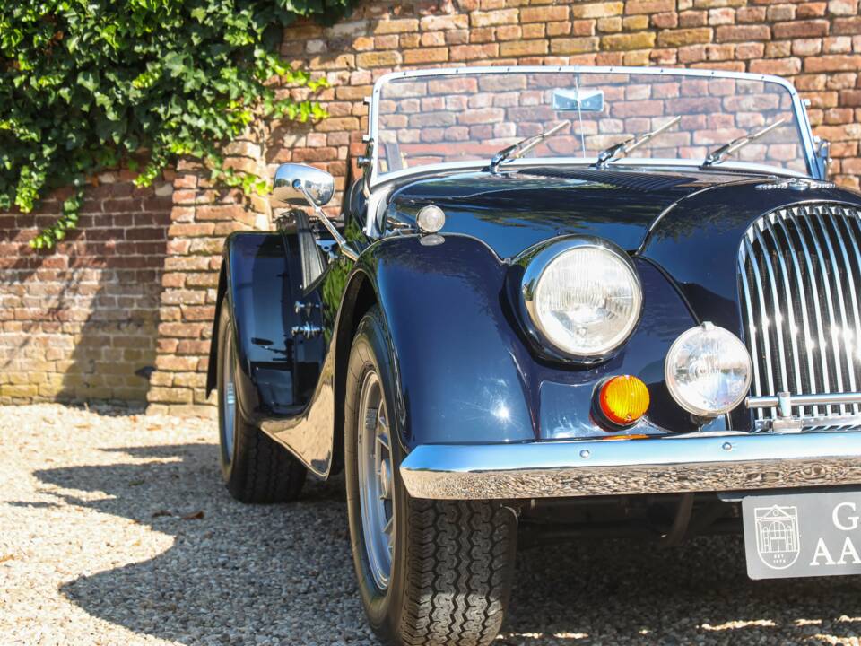 Image 31/50 of Morgan Plus 8 (1982)