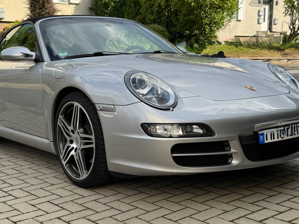 Image 12/59 of Porsche 911 Carrera S (2006)