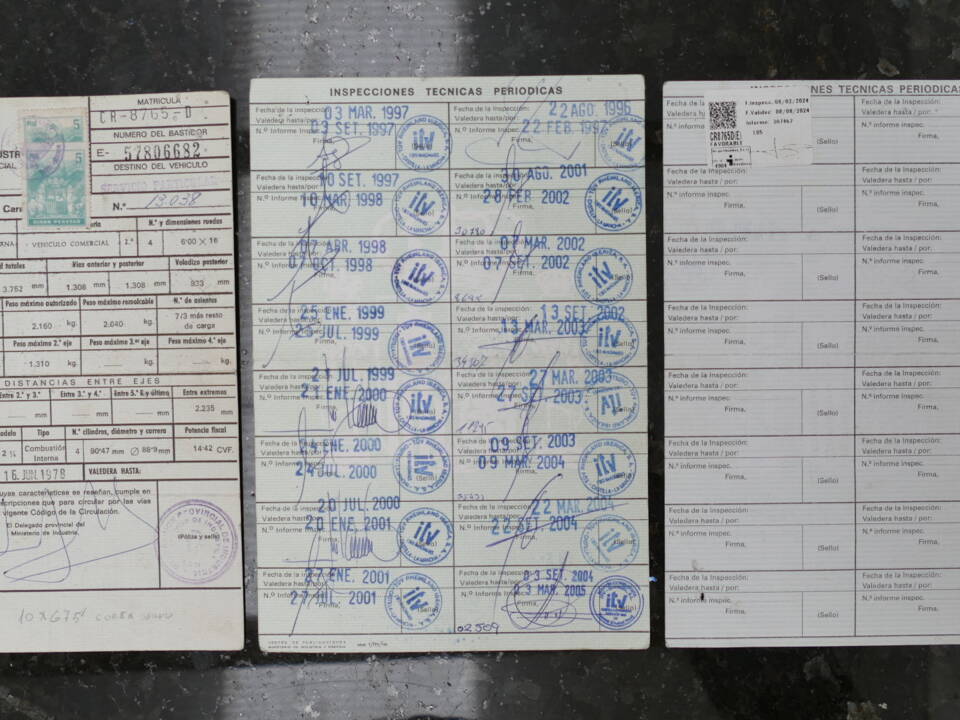 Image 19/19 de Land Rover 88 (1978)