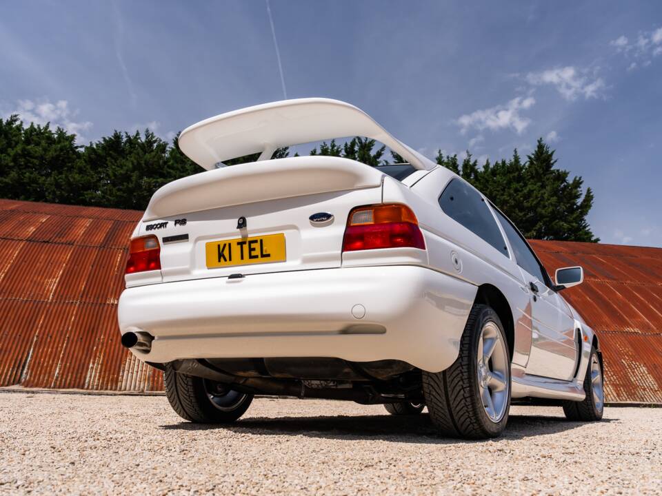 Bild 12/48 von Ford Escort RS Cosworth (1992)
