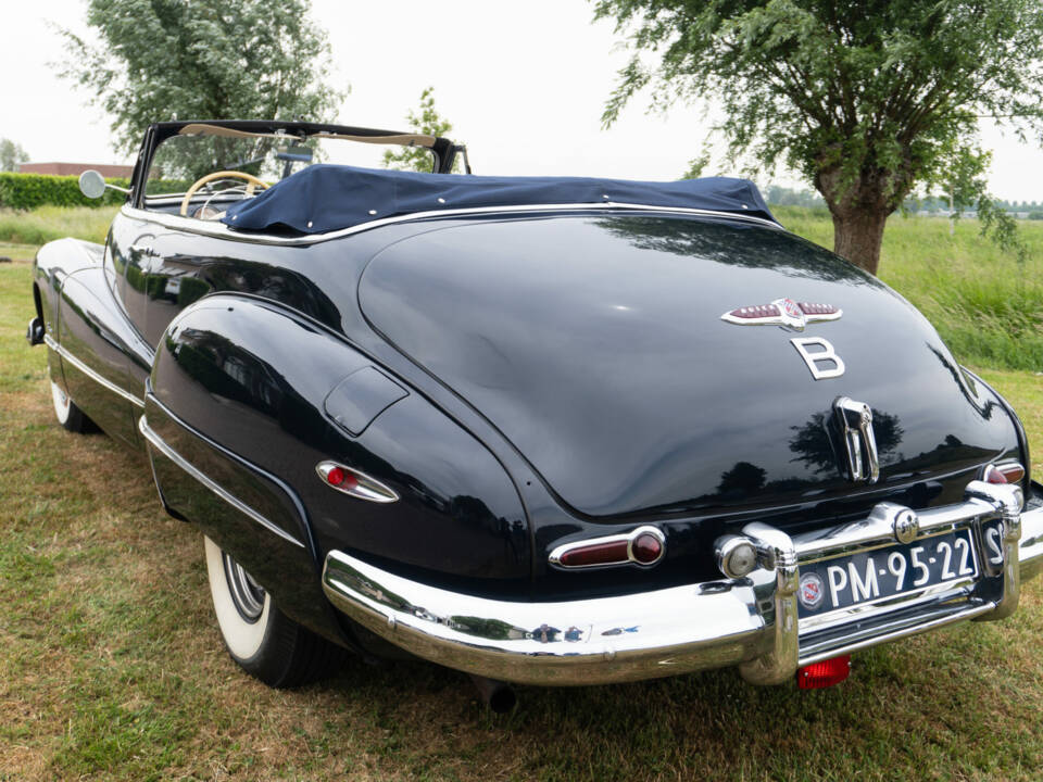 Image 5/8 of Buick 50 Super Convertible (1947)
