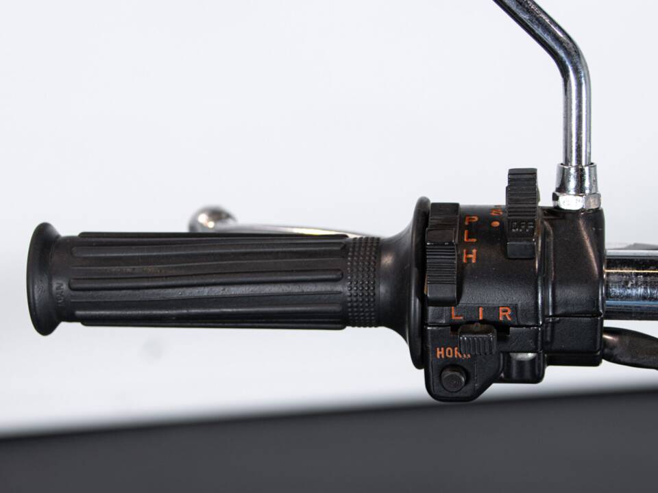 Image 25/50 of Suzuki GT 125 (1979)