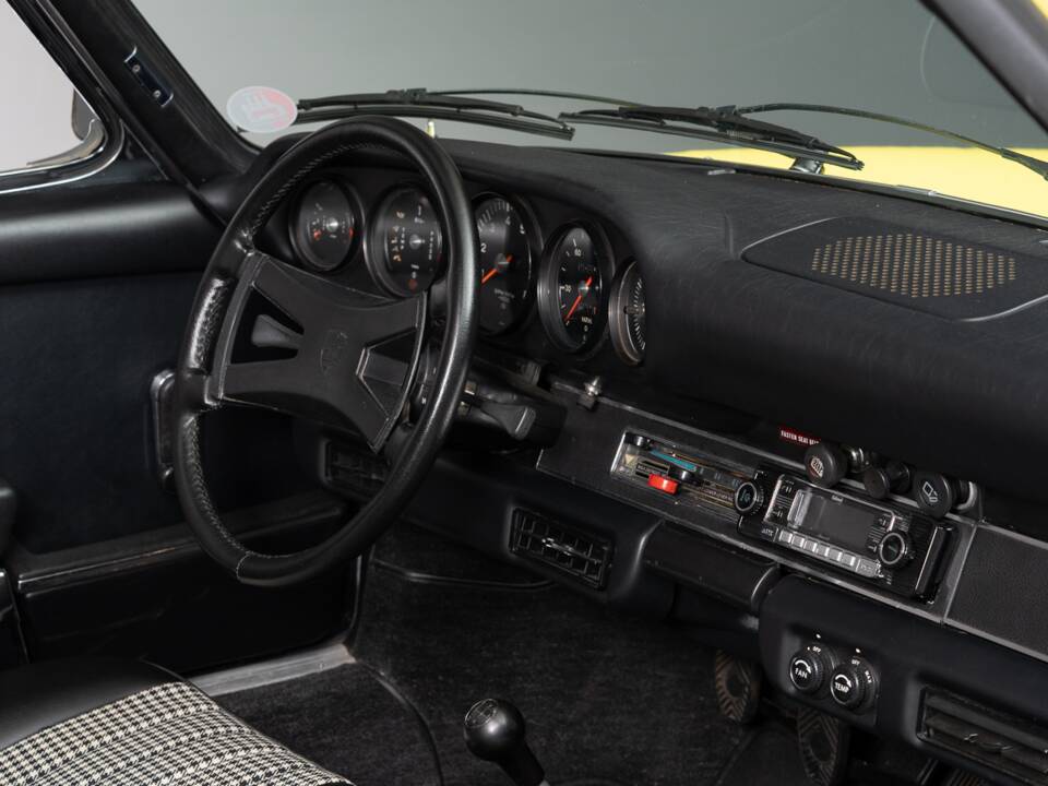 Bild 42/45 von Porsche 911 2.4 S "Ölklappe" (1972)