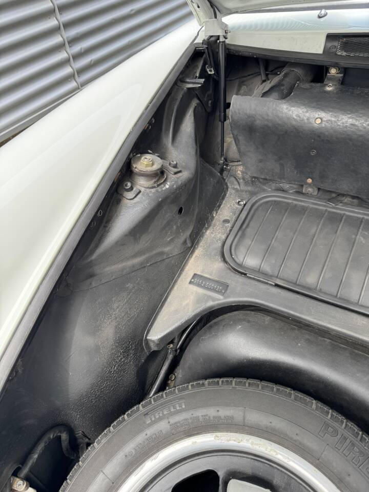 Image 55/60 de Porsche 911 2.4 T (1971)