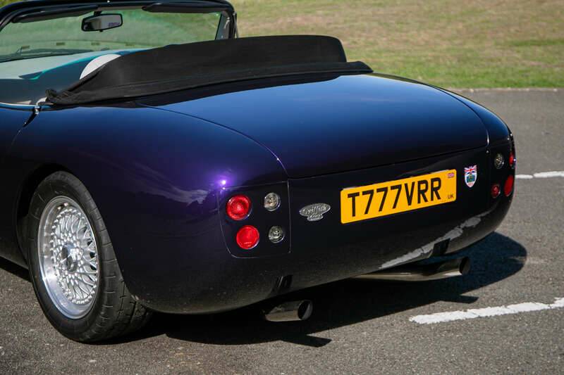 Image 9/41 of TVR Griffith 500 (2001)
