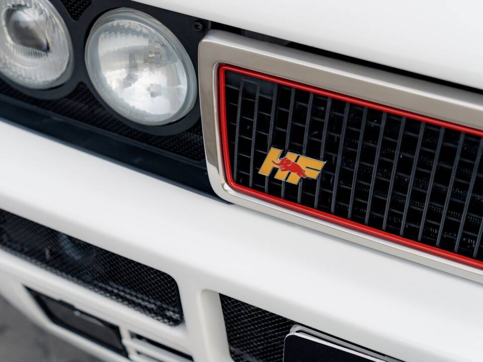 Imagen 16/96 de Lancia Delta HF Integrale Evoluzione I "Martini 5" (1992)