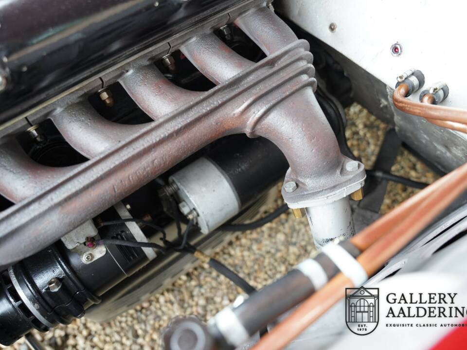 Image 43/50 of Alfa Romeo 6C 2500 Freccia d`Oro Sport (1947)