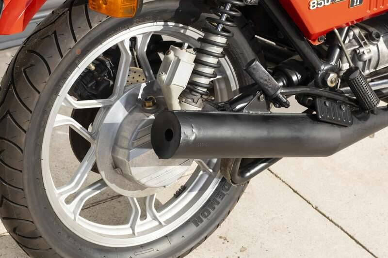 Afbeelding 17/40 van Moto Guzzi 850 LeMans II (1980)