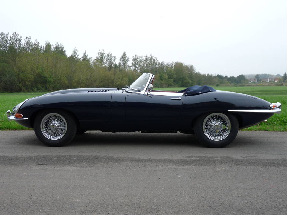 Imagen 3/22 de Jaguar E-Type 3.8 (1963)