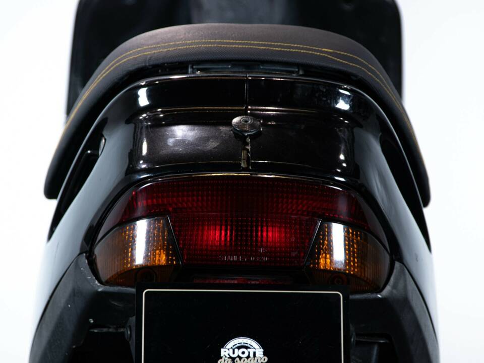 Bild 39/50 von Honda DIO ZX (1993)