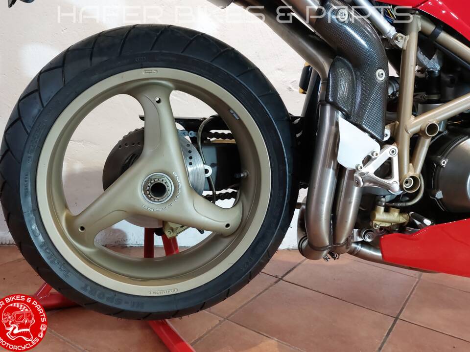 Bild 26/42 von Ducati 916 SPS (1997)