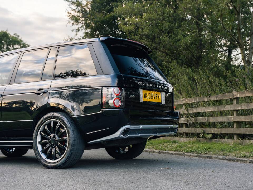 Image 16/47 de Land Rover Range Rover Vogue TDV8 (2009)